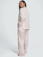 Атласна піжама Victoria's Secret Satin Long Pajama Set - В рожеву смужку — изображение 3