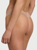 Мереживні трусики тонг Victoria's Secret Lace Thong Panty — изображение 2